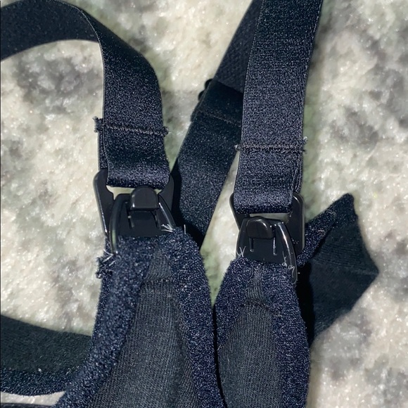 ✨5 for $25✨ Nursing cami tank - Picture 5 of 9